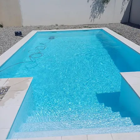 Maison De Familiale En Provence Holiday home *